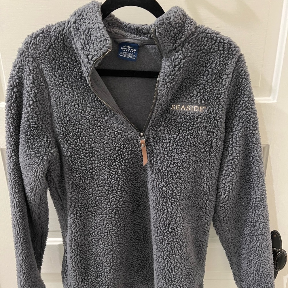 SEASIDE Fuzzy Pullover